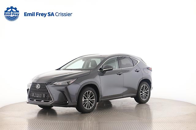 LEXUS NX 450h+ Comfort: Jetzt Probefahrt buchen!