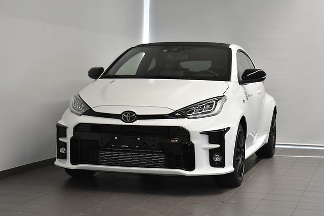 TOYOTA GR Yaris 1.6 Turbo Sport 4x4: Jetzt Probefahrt buchen!