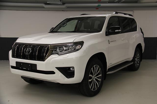 TOYOTA Land Cruiser 2.8 D 204 Invincible: Jetzt Probefahrt buchen!