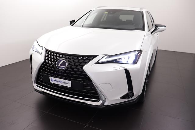 LEXUS UX 250h Excellence: Jetzt Probefahrt buchen!