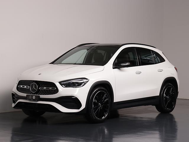 MERCEDES-BENZ GLA 250 AMG Line 4m: Jetzt Probefahrt buchen!