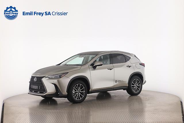 LEXUS NX 350h Comfort: Jetzt Probefahrt buchen!