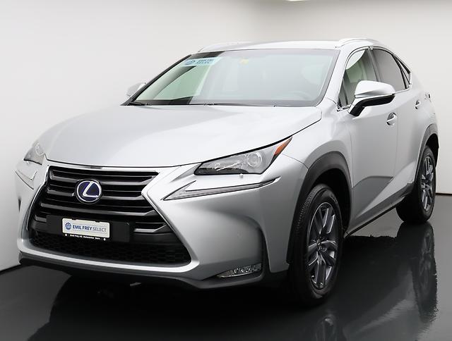 LEXUS NX 300h Comfort: Jetzt Probefahrt buchen!