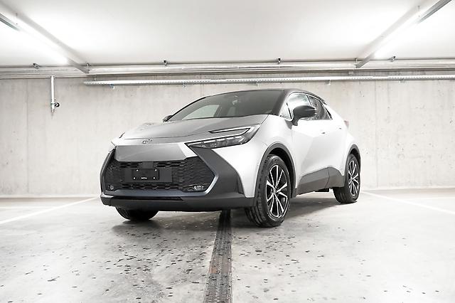 TOYOTA C-HR 2.0 HEV Trend 4x4: Jetzt Probefahrt buchen!