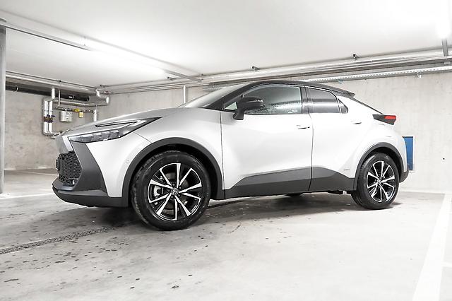 TOYOTA C-HR 2.0 PHEV Trend: Jetzt Probefahrt buchen!