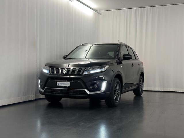 SUZUKI Vitara 1.4 T Hybrid Edition 35 4x4: Jetzt Probefahrt buchen!