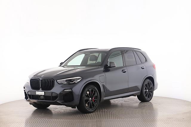 BMW X5 45e xDrive SAG: Jetzt Probefahrt buchen!