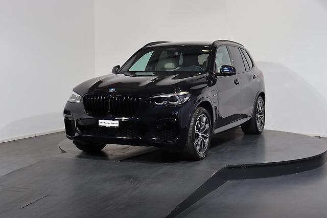 BMW X5 45e xDrive SAG: Jetzt Probefahrt buchen!