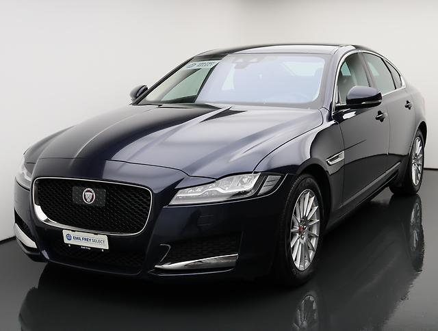 JAGUAR XF 2.0 D 240 Pure AWD: Jetzt Probefahrt buchen!