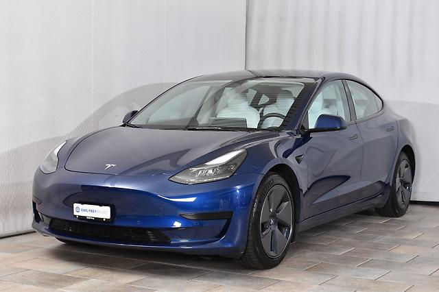 TESLA Model 3 Standart Range Plus: Jetzt Probefahrt buchen!