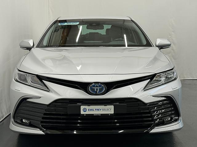 TOYOTA Camry 2.5 HSD Business: Jetzt Probefahrt buchen!