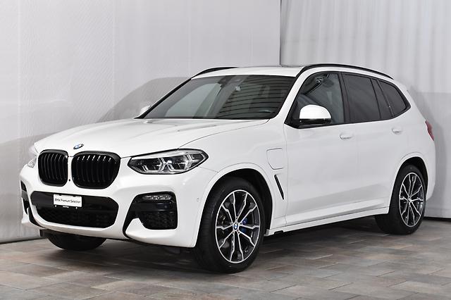 BMW X3 30e xDrive SAG: Jetzt Probefahrt buchen!