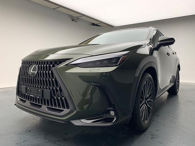 LEXUS NX 350h Excellence: Jetzt Probefahrt buchen!